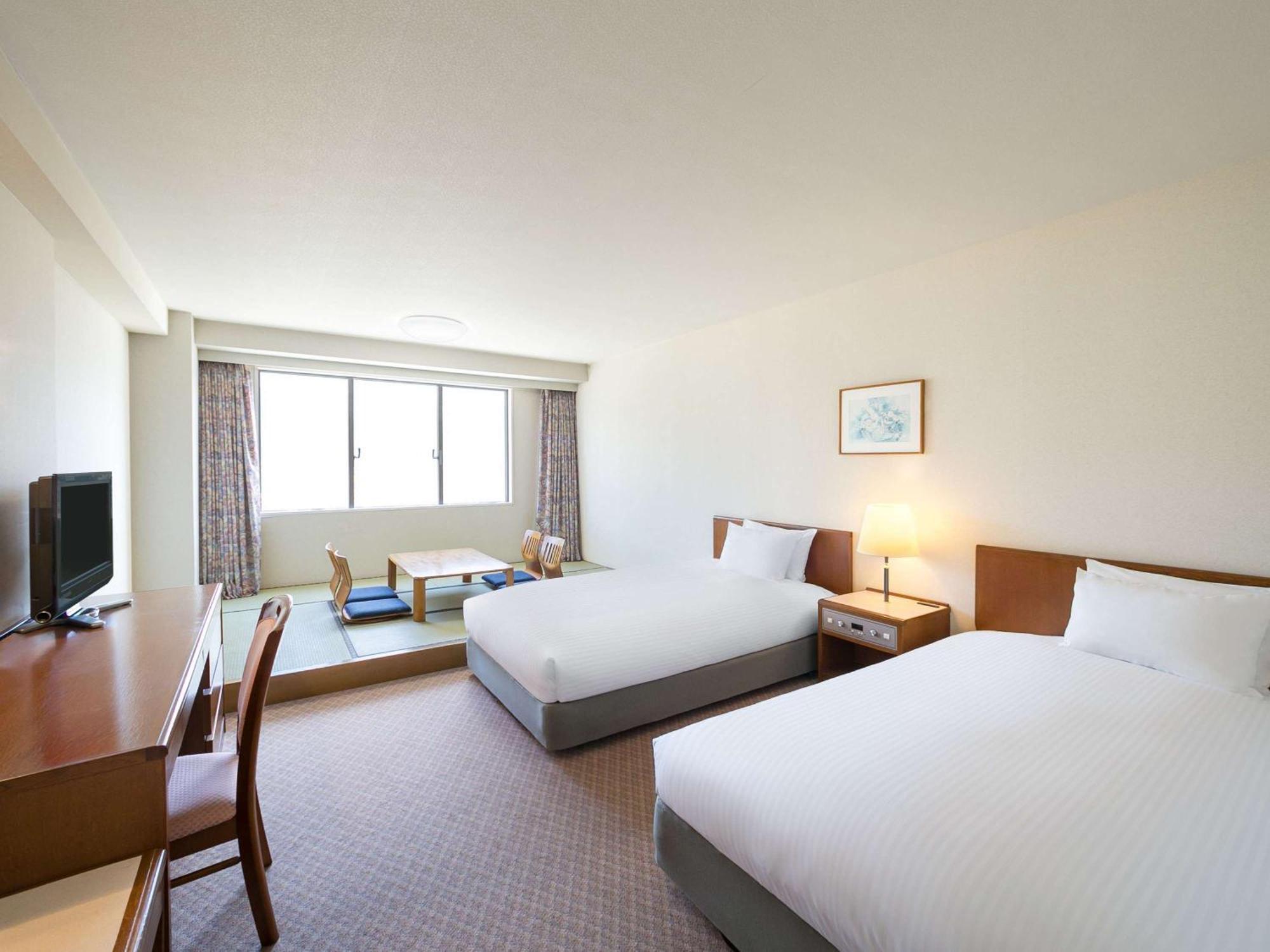 Mercure Urabandai & 酒店 3*